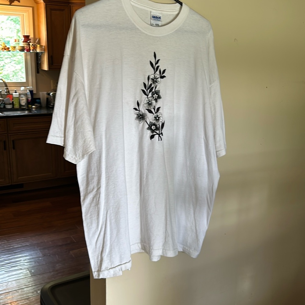 Nice like new shirt